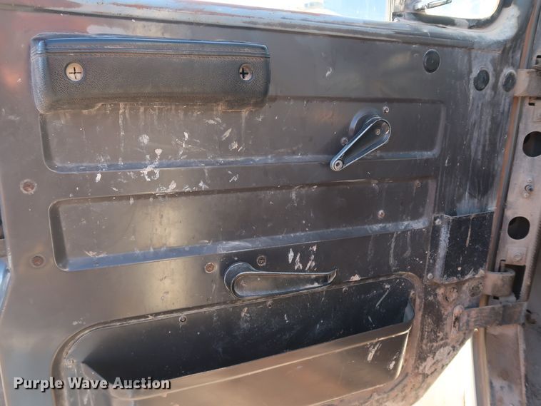 image for item DK3639 1994 International 4700  fuel truck