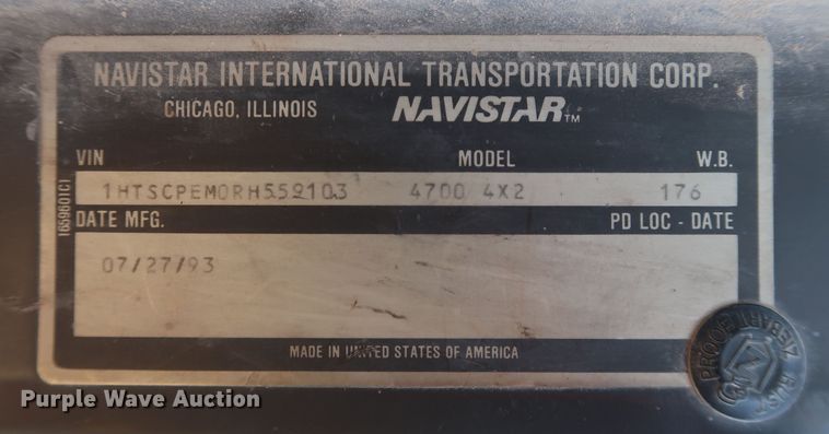 image for item DK3639 1994 International 4700  fuel truck