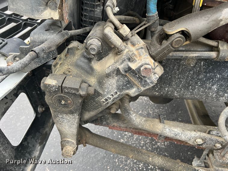 image for item DL4267 2000 Ford F650 Super Duty XL  utility / service truck