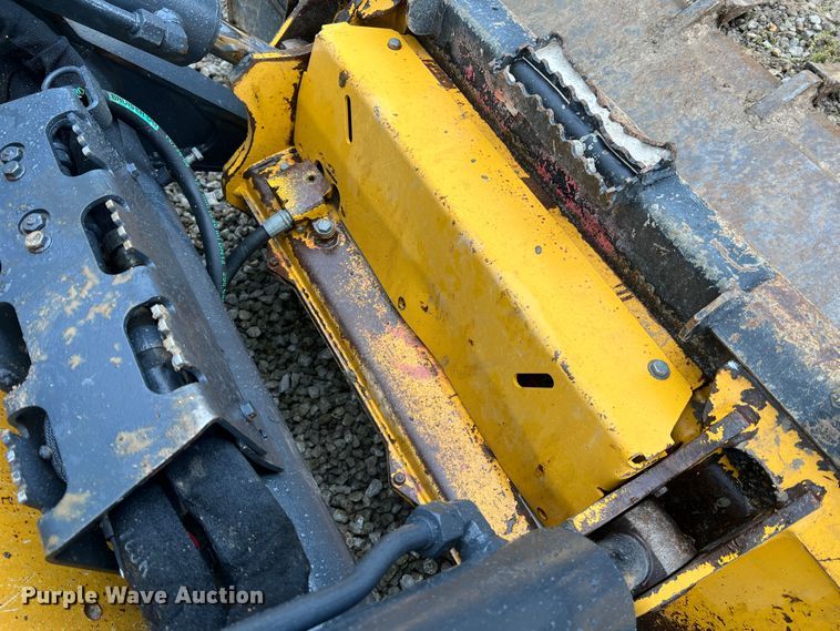 image for item DL4281 2017 John Deere 333G tracked skid steer loader