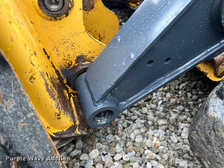 image for item DL4281 2017 John Deere 333G tracked skid steer loader