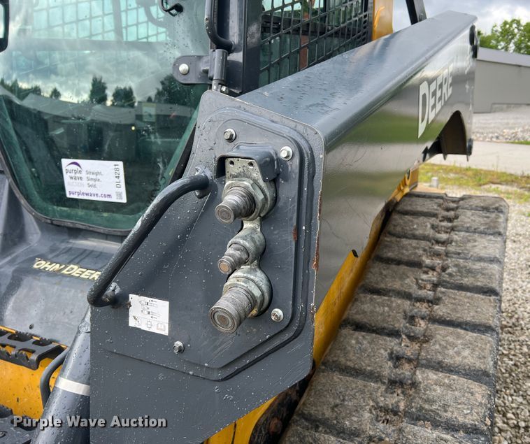 image for item DL4281 2017 John Deere 333G tracked skid steer loader