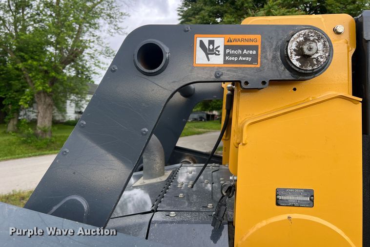 image for item DL4281 2017 John Deere 333G tracked skid steer loader