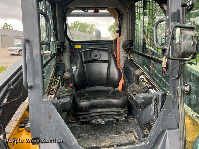 image for item DL4281 2017 John Deere 333G tracked skid steer loader