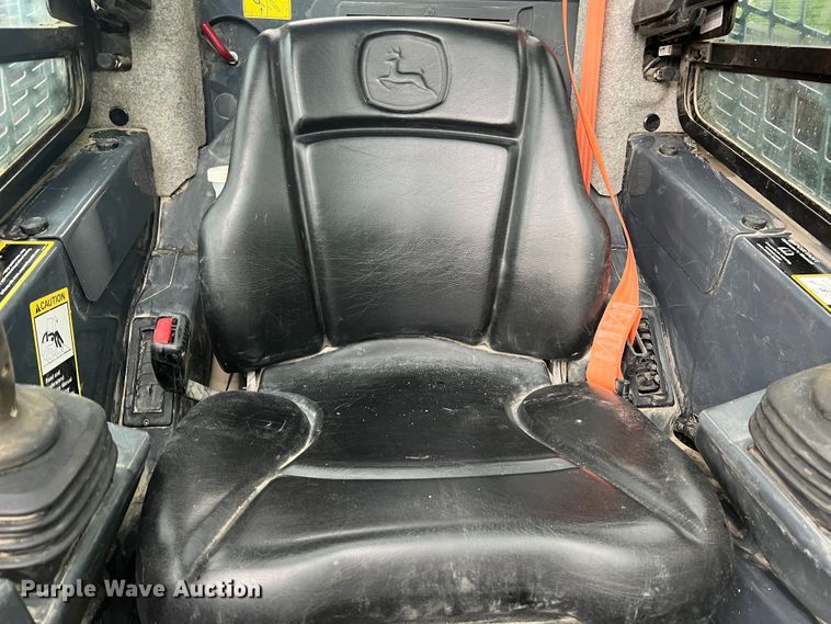image for item DL4281 2017 John Deere 333G tracked skid steer loader