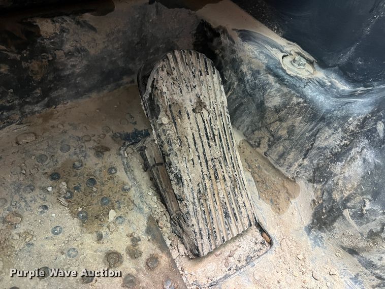 image for item DL4281 2017 John Deere 333G tracked skid steer loader