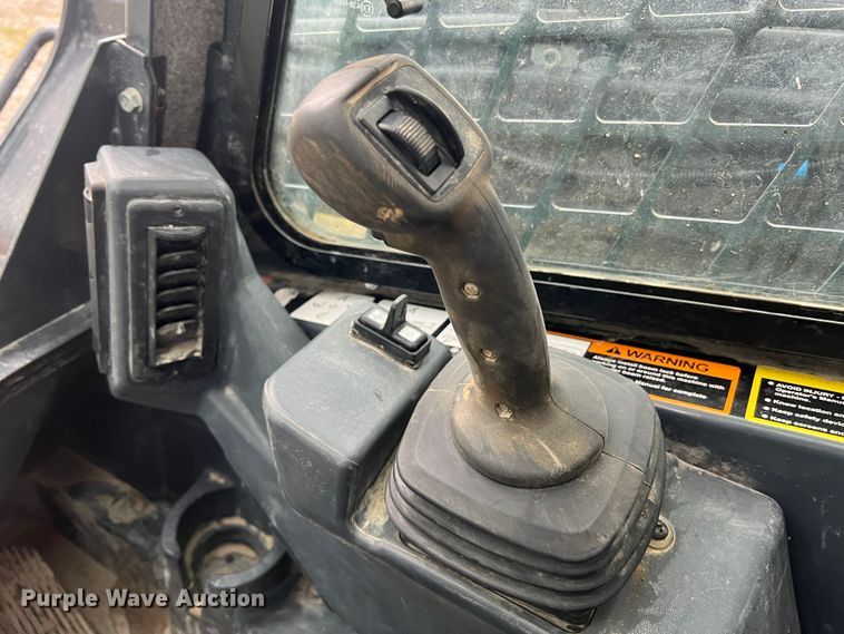 image for item DL4281 2017 John Deere 333G tracked skid steer loader