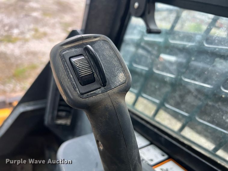 image for item DL4281 2017 John Deere 333G tracked skid steer loader