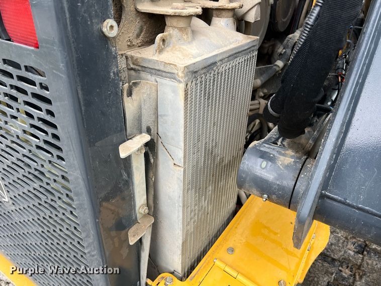 image for item DL4281 2017 John Deere 333G tracked skid steer loader