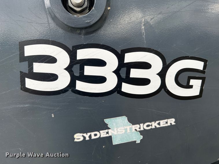 image for item DL4281 2017 John Deere 333G tracked skid steer loader