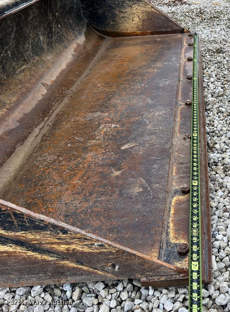 image for item DL4282 2019 John Deere 324G  skid steer loader