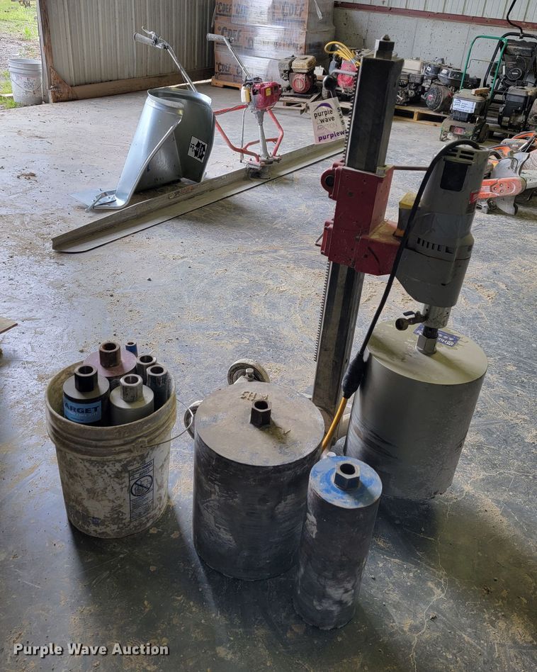 image for item DL4291 Milwaukee 4130  diamond coring drill stand