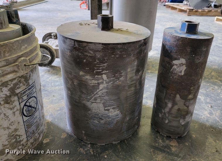 image for item DL4291 Milwaukee 4130  diamond coring drill stand