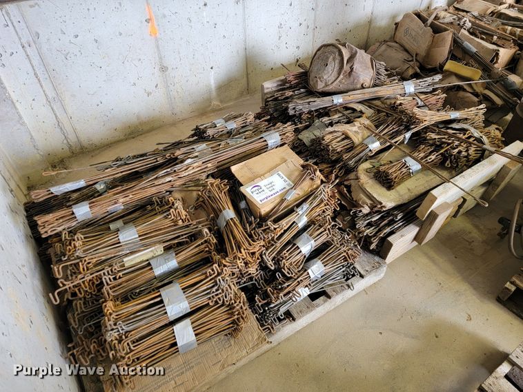 image for item DL4299 (4) pallets of concrete ties