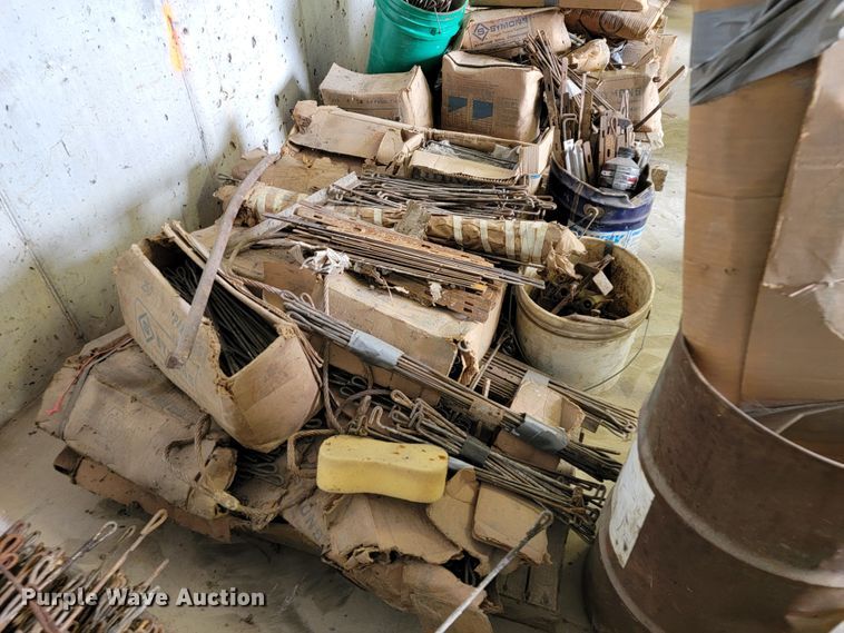 image for item DL4299 (4) pallets of concrete ties