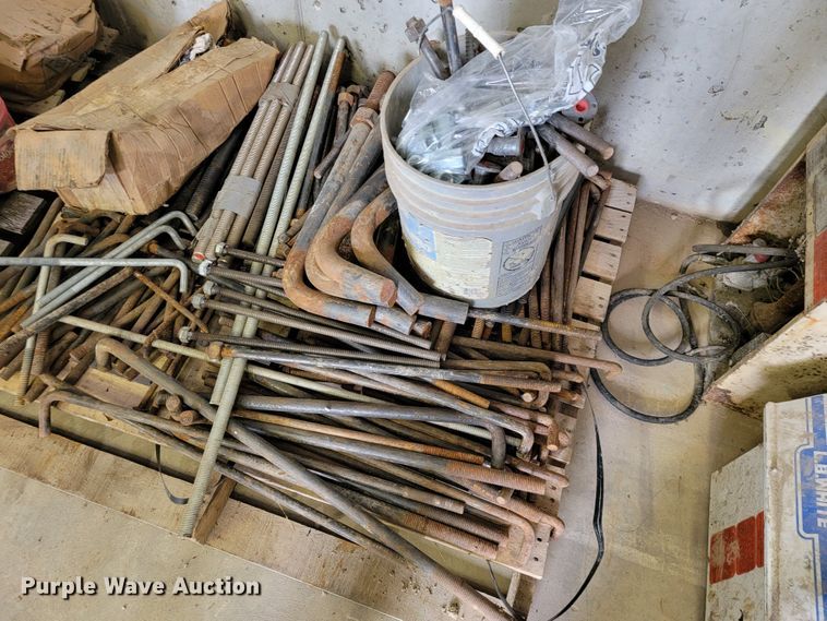 image for item DL4299 (4) pallets of concrete ties