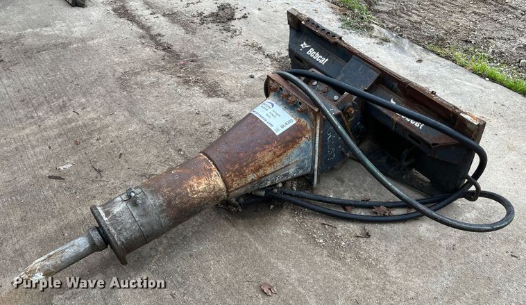 image for item DL4302 Bobcat  skid steer breaker