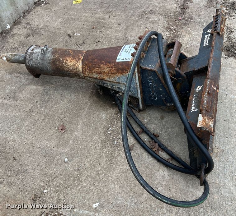 image for item DL4302 Bobcat  skid steer breaker