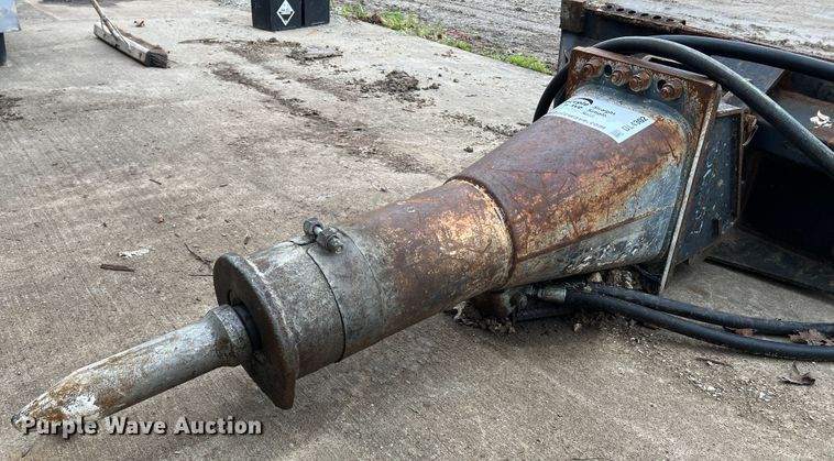 image for item DL4302 Bobcat  skid steer breaker