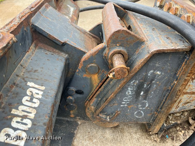image for item DL4302 Bobcat  skid steer breaker