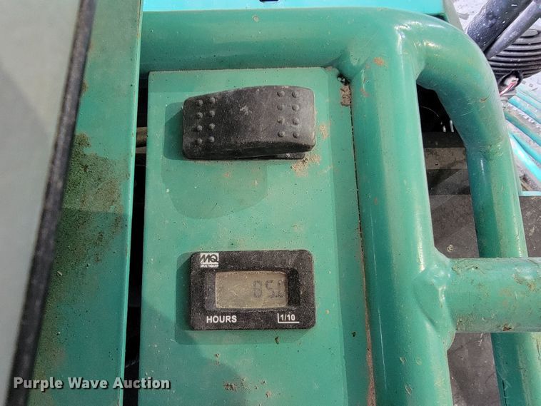 image for item DL4306 Whiteman HHNG5  power trowel