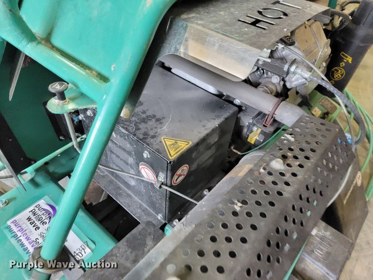 image for item DL4307 Whiteman HHNG5  power trowel