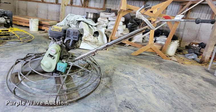 image for item DL4312 Whiteman B48H  power trowel