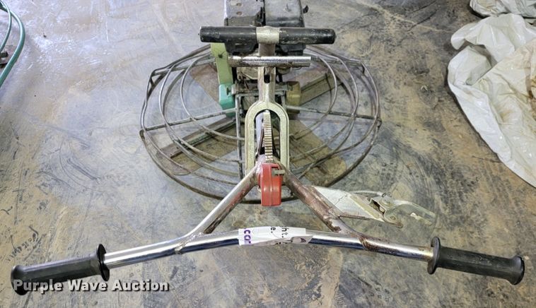 image for item DL4312 Whiteman B48H  power trowel