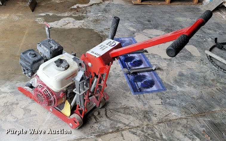 image for item DL4331 Gorilla GCT-8 Series III  saw