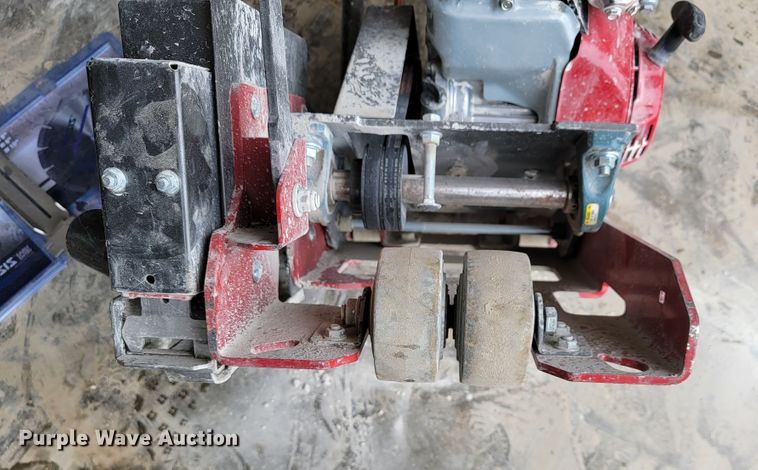 image for item DL4331 Gorilla GCT-8 Series III  saw