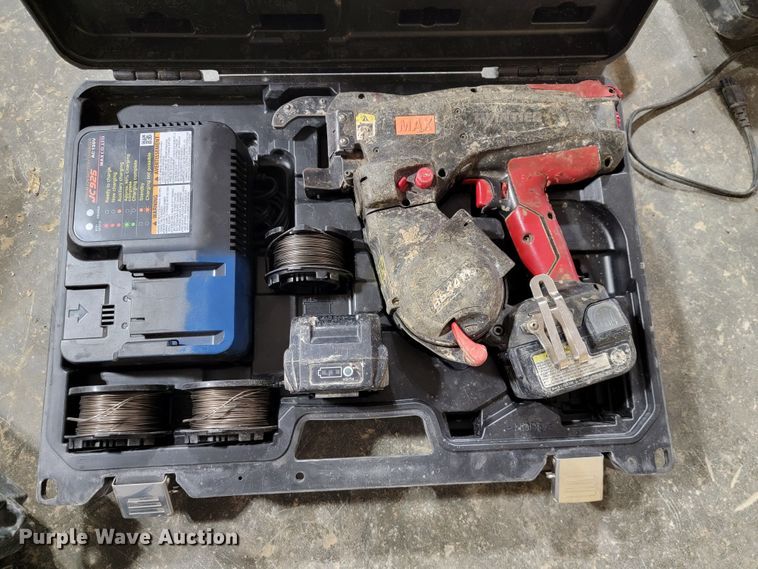 image for item DL4332 (2) Max RB441T rebar-tier's tools