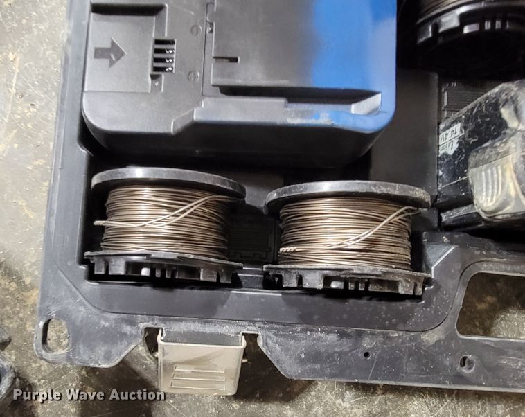 image for item DL4332 (2) Max RB441T rebar-tier's tools