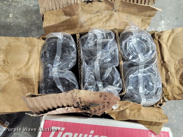 image for item DL4333 (2) Max RB441T rebar-tier tools