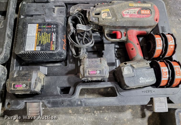 image for item DL4334 (2) Max RB518 rebar-tier tools