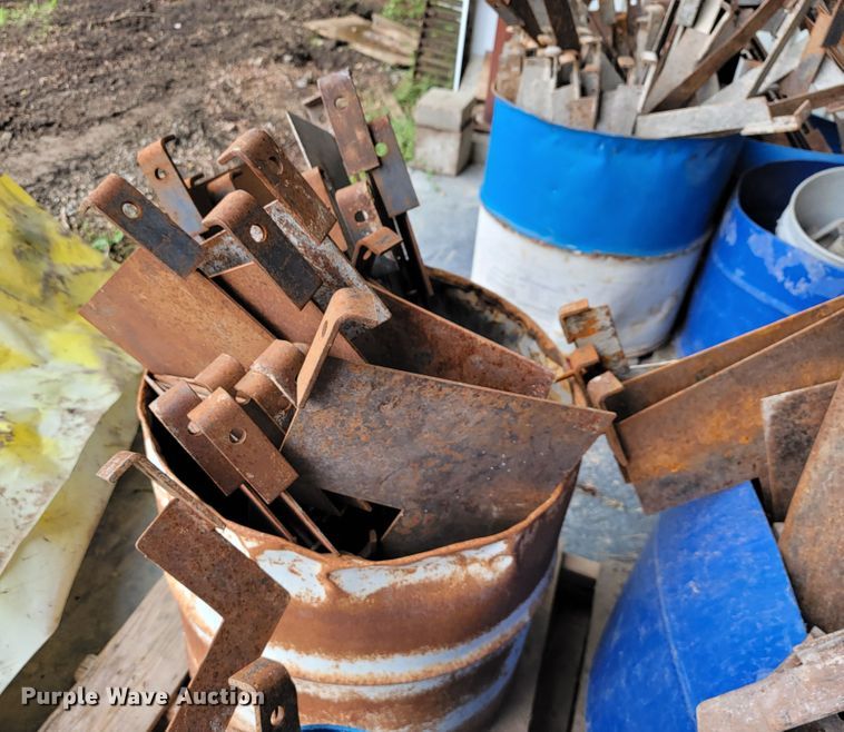 image for item DL4338 Approximately 27 steel curb face forms
