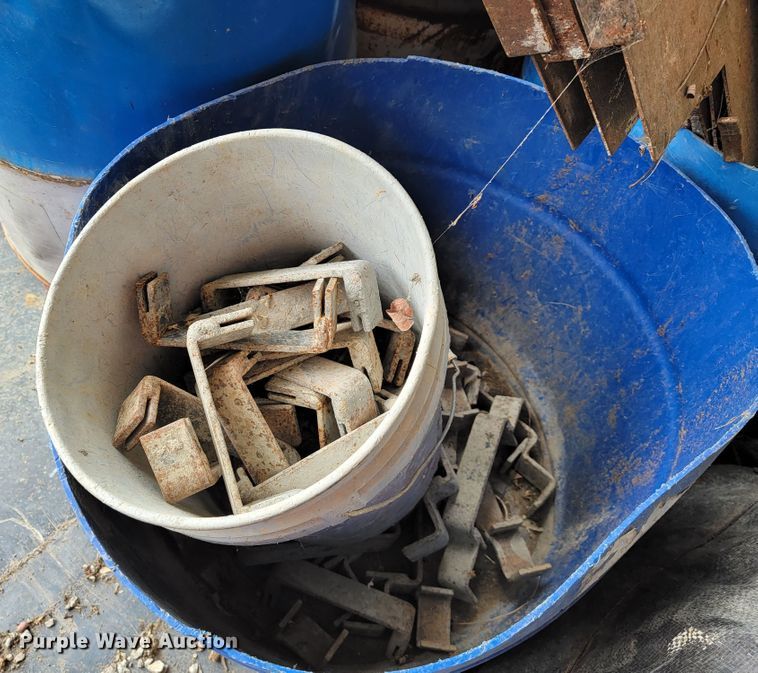 image for item DL4338 Approximately 27 steel curb face forms