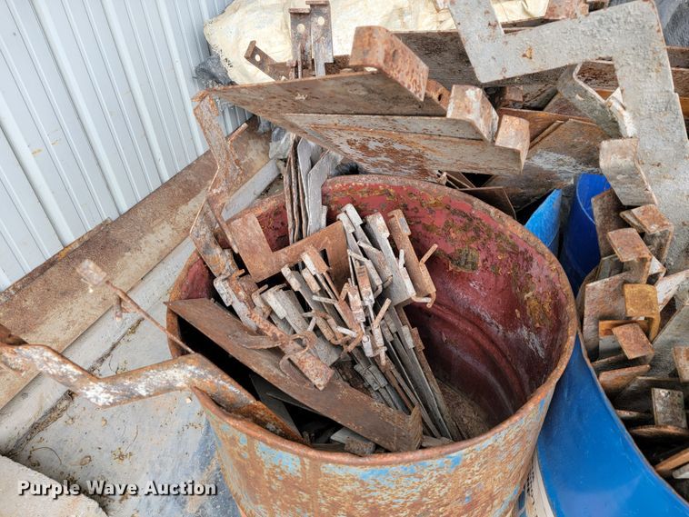 image for item DL4338 Approximately 27 steel curb face forms