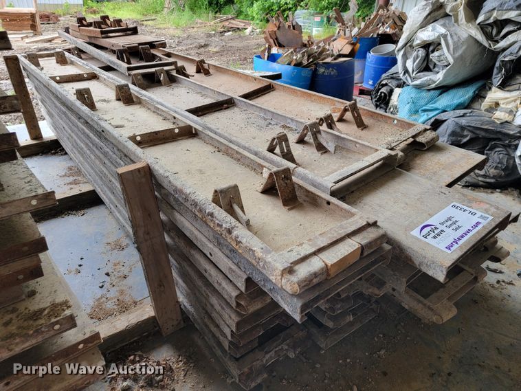 image for item DL4339 Concrete forms