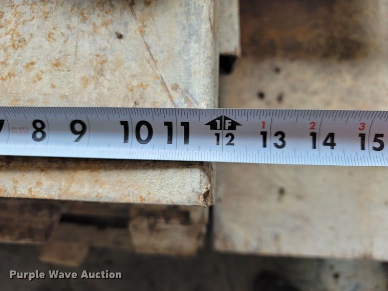 image for item DL4339 Concrete forms