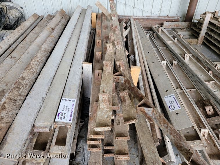 image for item DL4340 Concrete forms