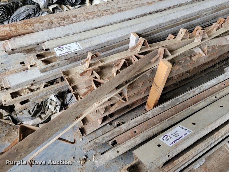 image for item DL4340 Concrete forms