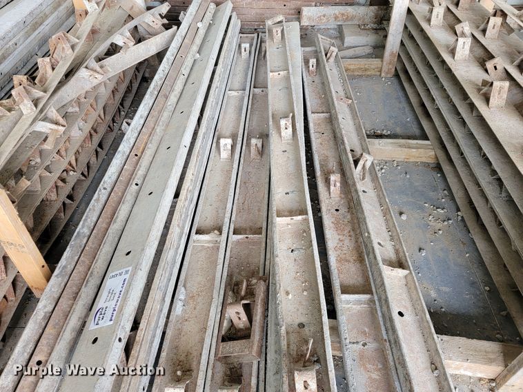 image for item DL4341 Concrete forms