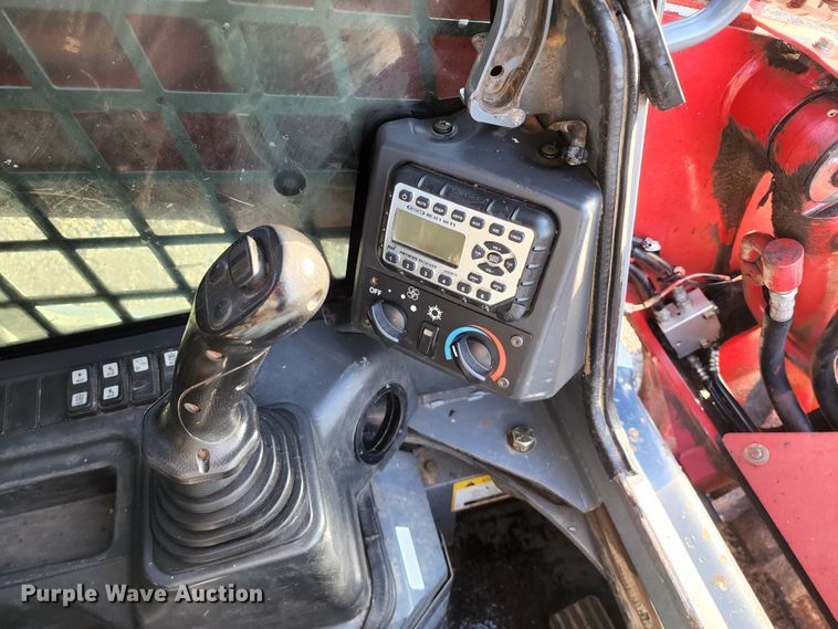 image for item DL6512 2016 Takeuchi TL12V2  tracked skid steer loader