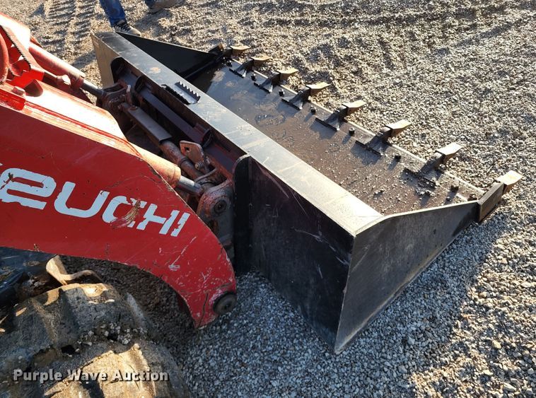 image for item DL6512 2016 Takeuchi TL12V2  tracked skid steer loader