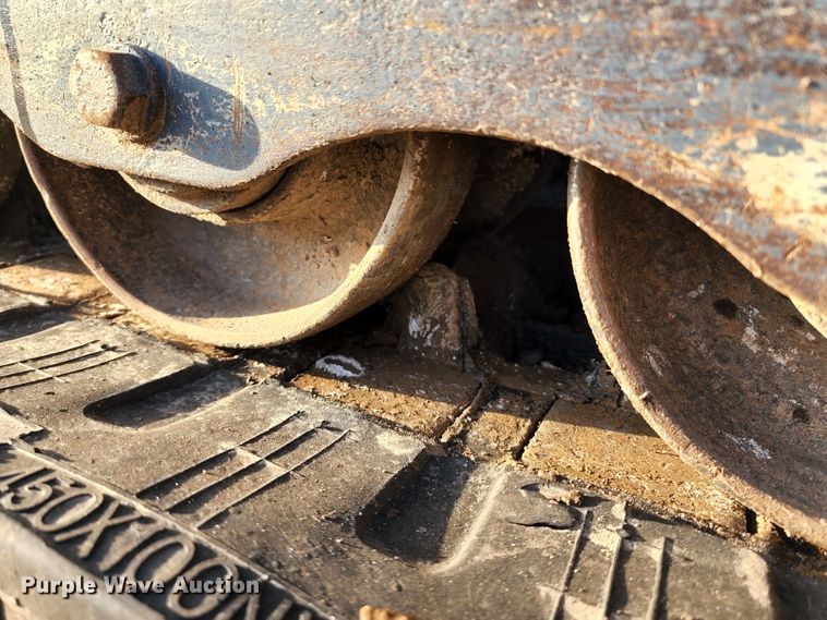 image for item DL6512 2016 Takeuchi TL12V2  tracked skid steer loader