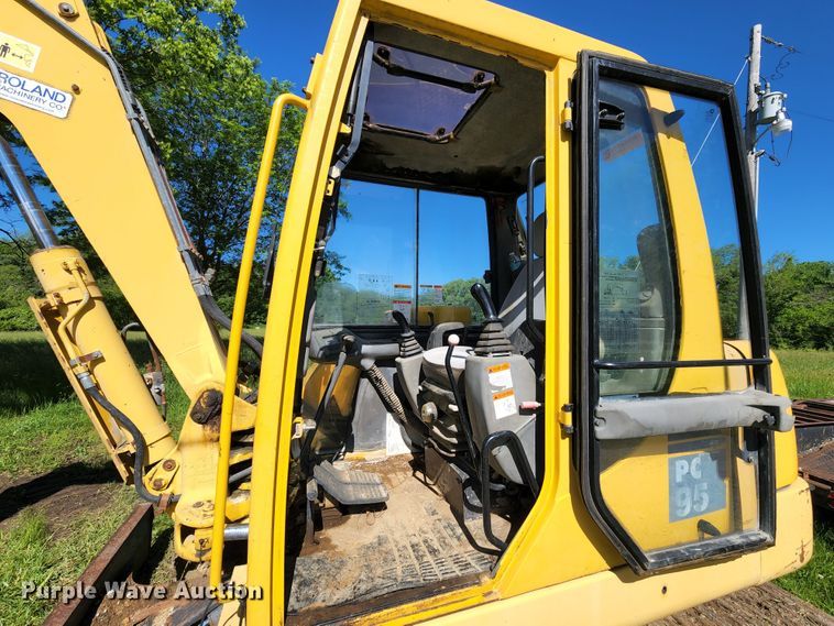 image for item DL6519 Komatsu PC95  excavator