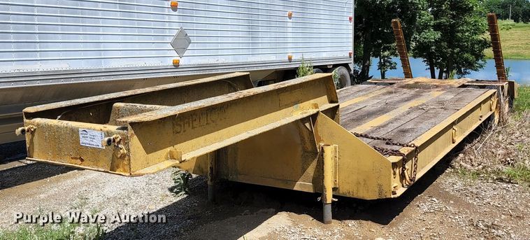 image for item DL6545 1964 Hyster C25T  equipment trailer