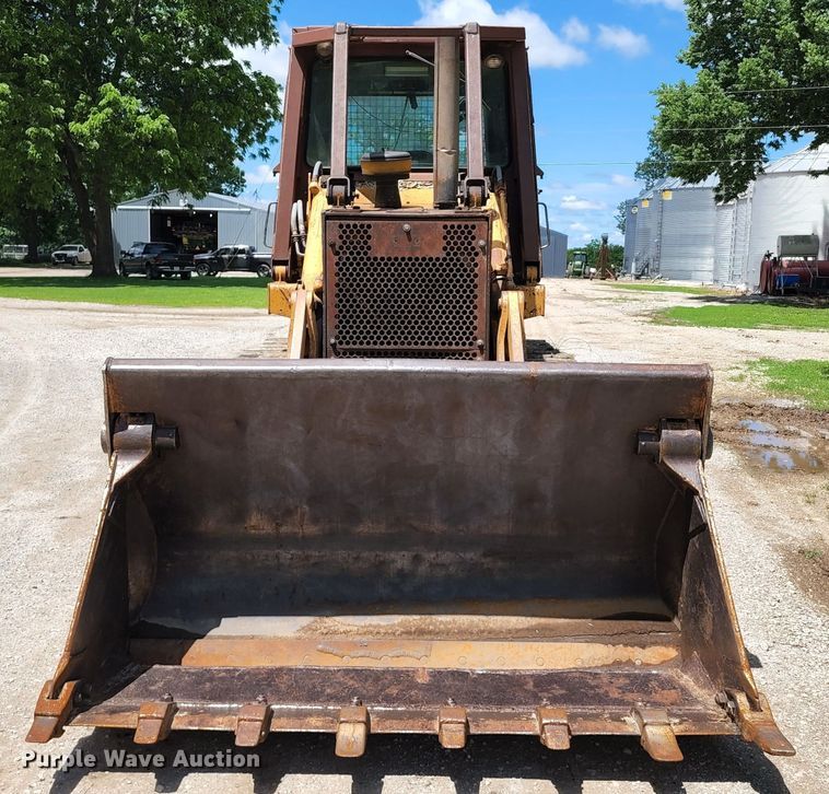 image for item DL6546 1987 Case 1455B  track loader