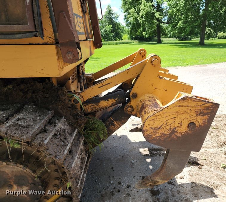 image for item DL6546 1987 Case 1455B  track loader