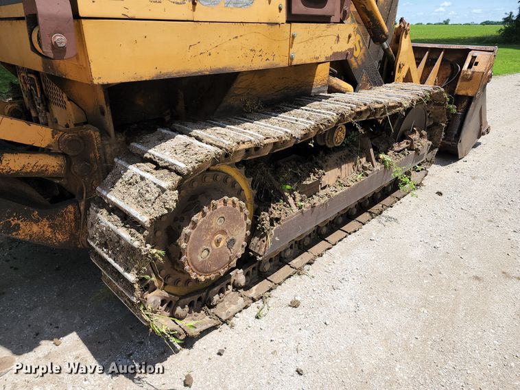 image for item DL6546 1987 Case 1455B  track loader